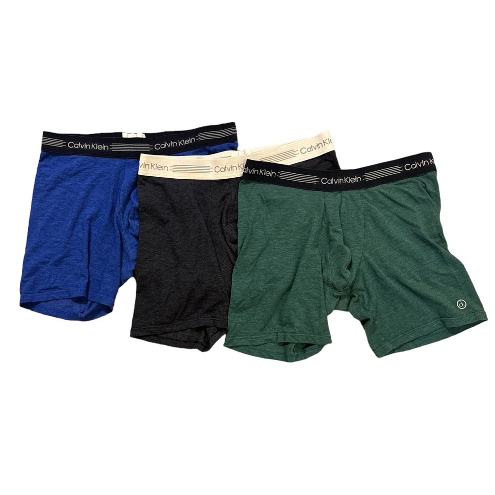 Calvin Klein Men`s Cotton Stretch Boxer Briefs 3 Pack - Medium